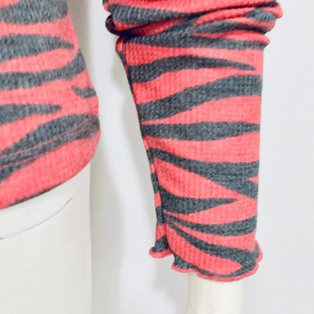 BP Nordstrom red tango zebra stripe cozy thermal top (NWOT) - Picture 7 of 9